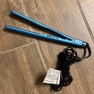 BaByliss Pro Flat Iron